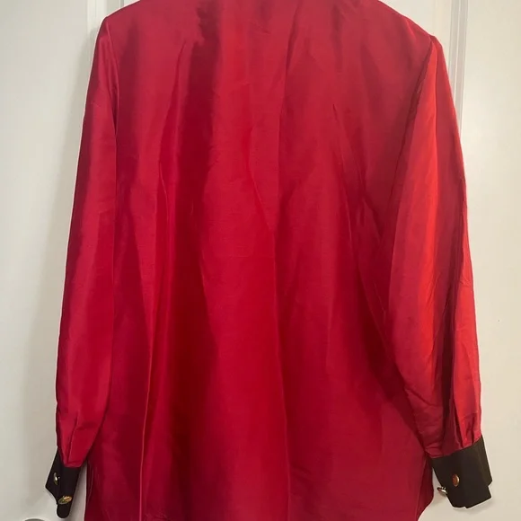 Bob Mackie Wearable Art Cat
Embroidered Silk Blouse Red Black
Button-Up M - Picture 2 of 11